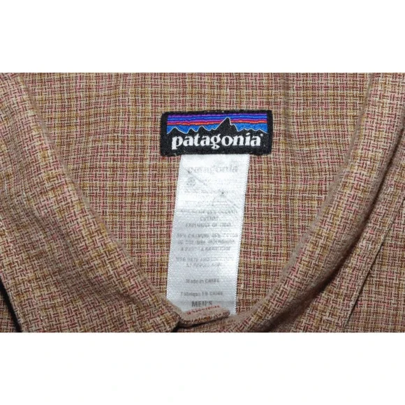 Patagonia Men's Short Sleeve Button Front Pocket Shirt Size Large - Picture 6 of 6